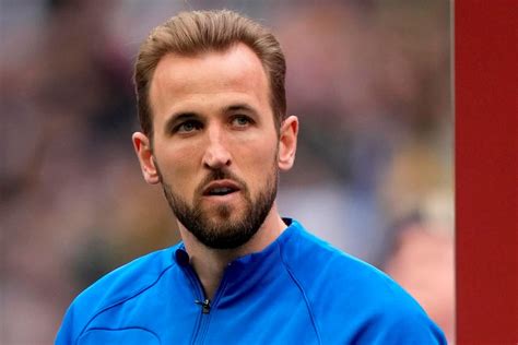 Harry Kane arrives for medical at Bayern Munich as transfer from Tottenham nears completion